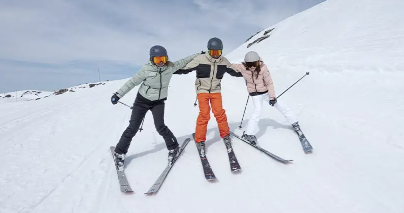 10% additional discount for all bookings made in a shop in France and Andorra